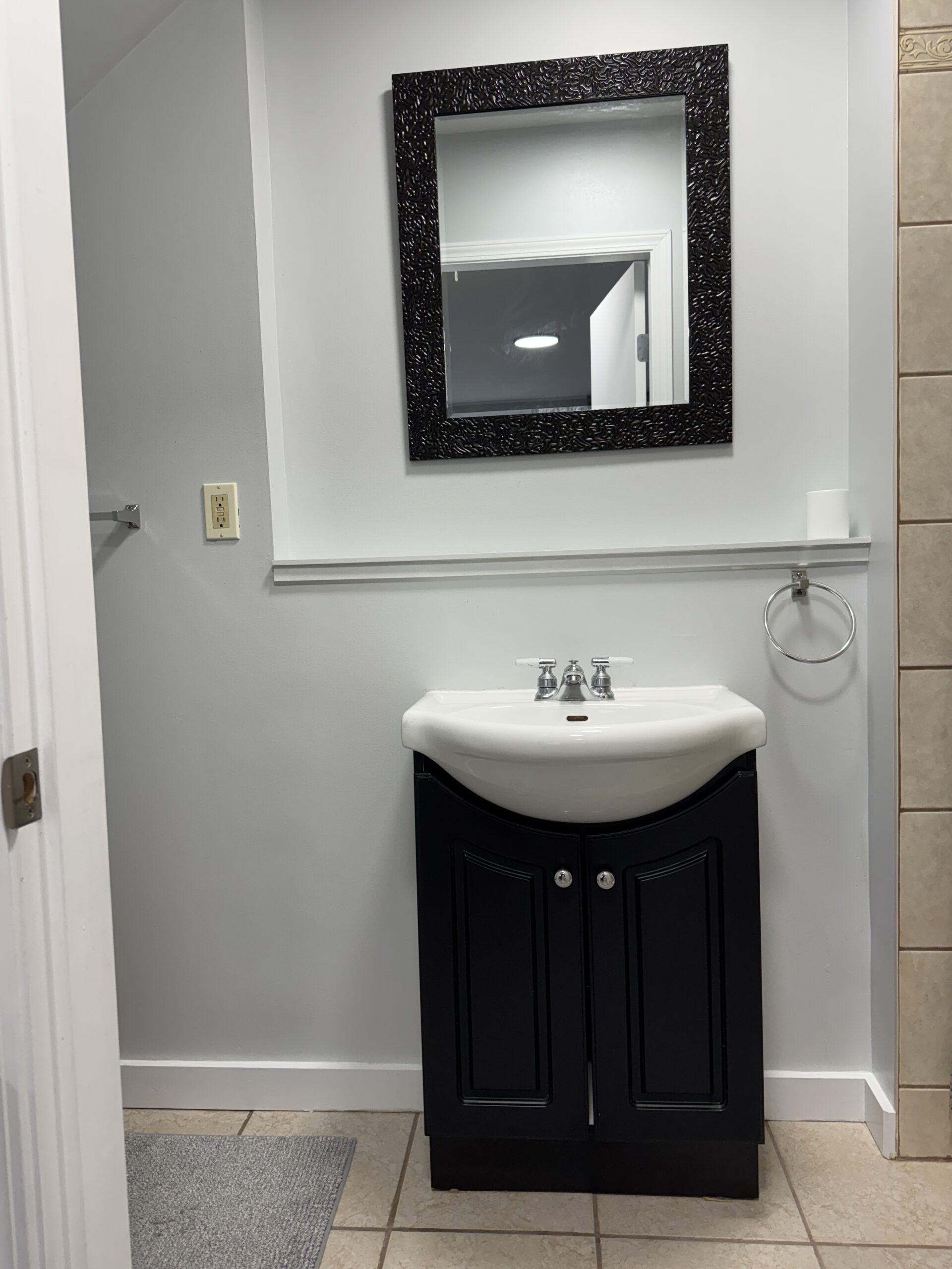 Full Washroom